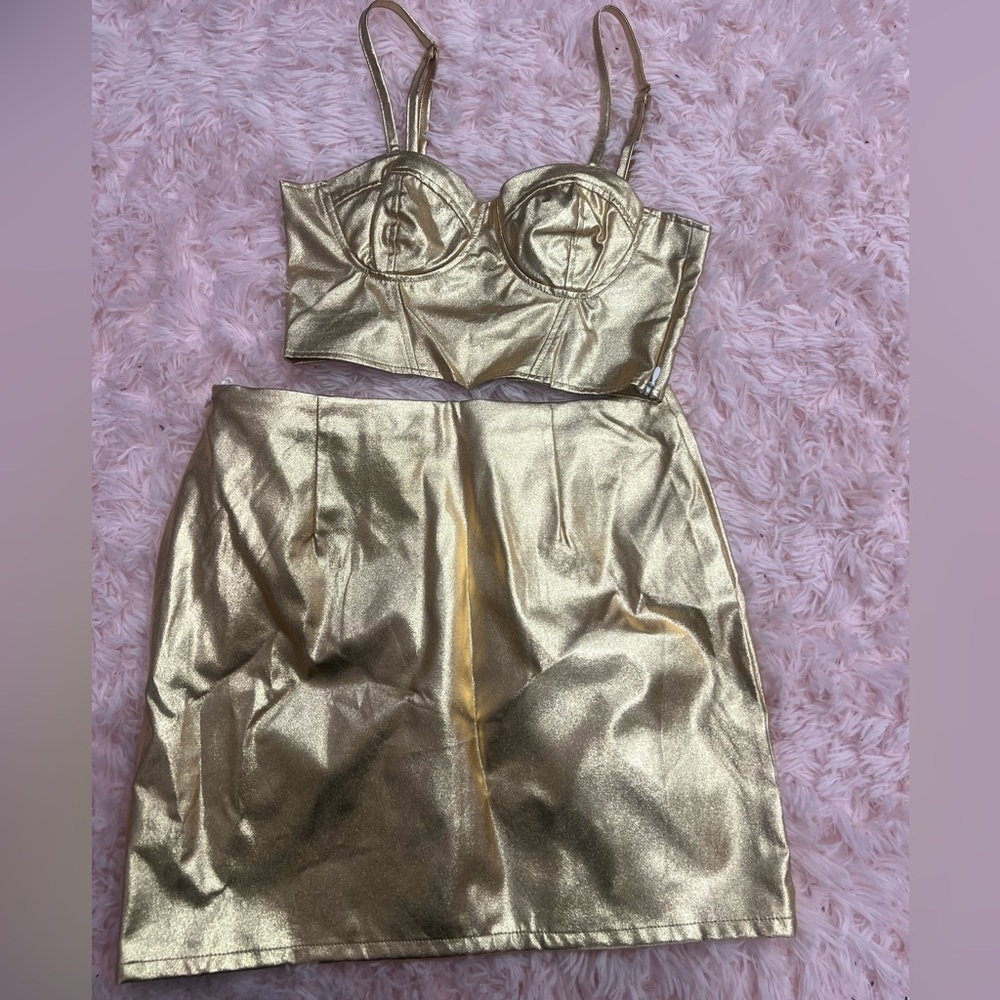 H&M Metallic Gold Skirt Set